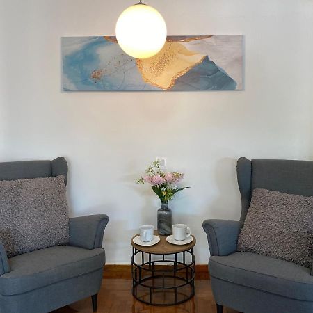 Galaxy Home Spacious & Renovated Apartment Athen Eksteriør bilde