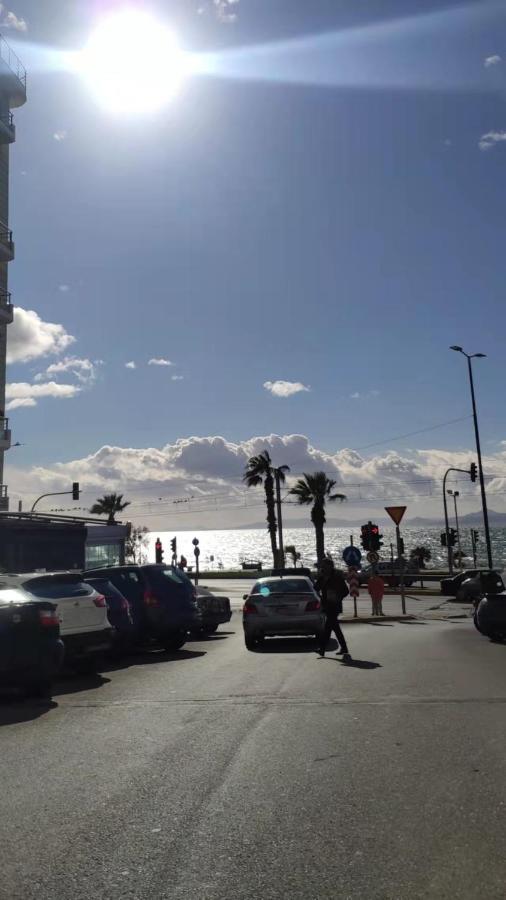 Galaxy Home Spacious & Renovated Apartment Athen Eksteriør bilde